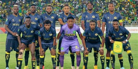 Yanga face USM Alger in first leg of CAF Cup final .